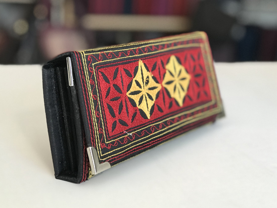 uang reg lg blk red yel