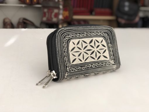 Uang Zip Small handmade wallet black cream